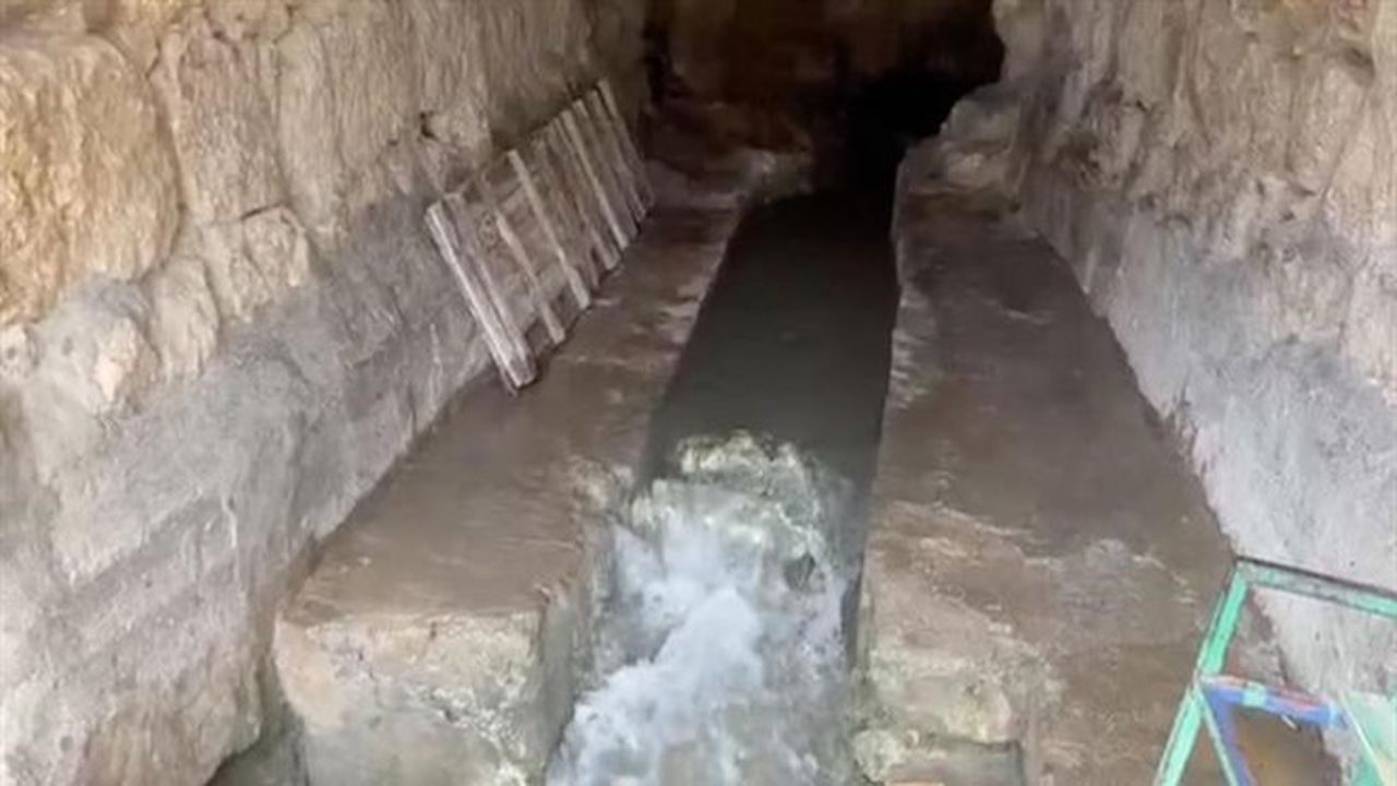 380 Yıllık Tarihi Cami Altındaki Kaynak Yeniden Hayat Buldu